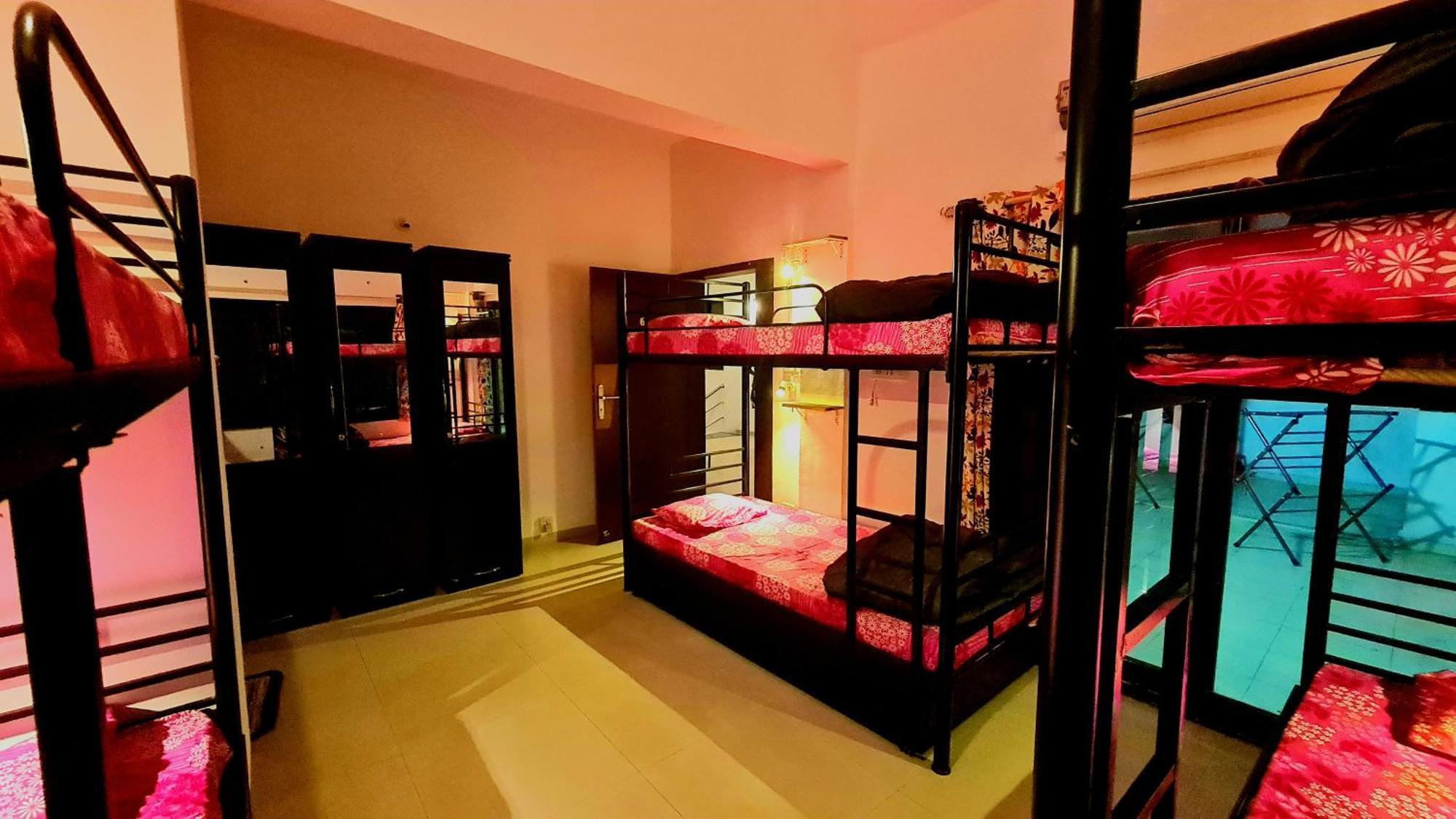 Lifespace- Spacious Hostel In A Luxurious Villa Pune Bagian luar foto